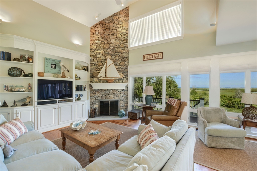 20 Boat Meadow Way Eastham, MA 02642 - Photo 9 of 41