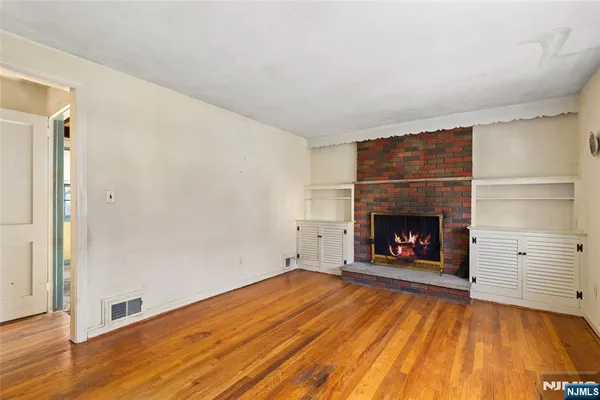 $685,000 | 624 North Scotch Plains Avenue, Westfield, NJ 07090