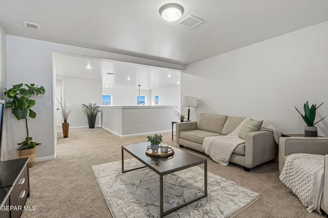 $377,700 | 13721 Eccles Road, El Paso, TX 79928