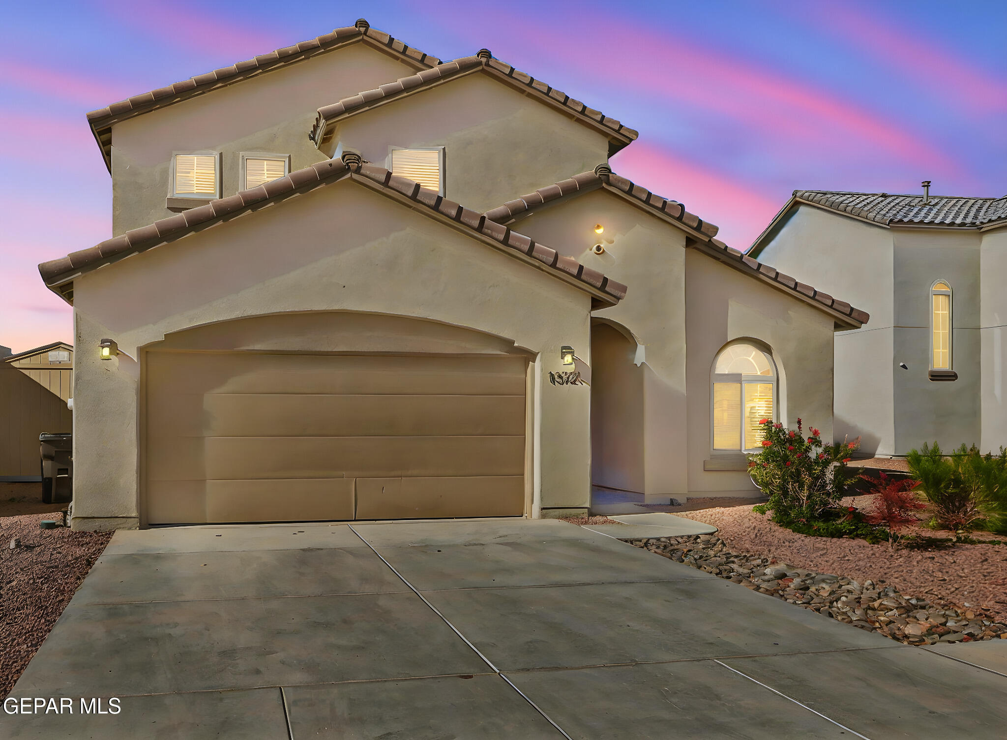 13721 Eccles Road El Paso, TX 79928 - Photo 39 of 45 47-web-or-mls-IMG_9835 day to dusk