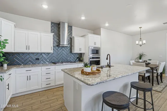 $377,700 | 13721 Eccles Road, El Paso, TX 79928