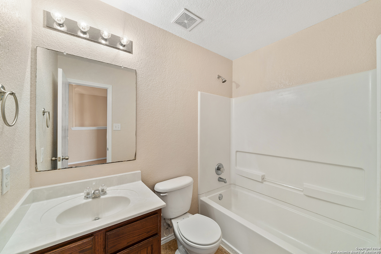 264 Cactus Patch Schertz, TX 78154 - Photo 17 of 25 a bathroom with a sink toilet and shower