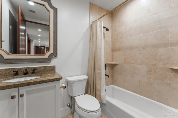 $699,900 | 18269 Colony Drive, Unit 106, Fairhope, AL 36532