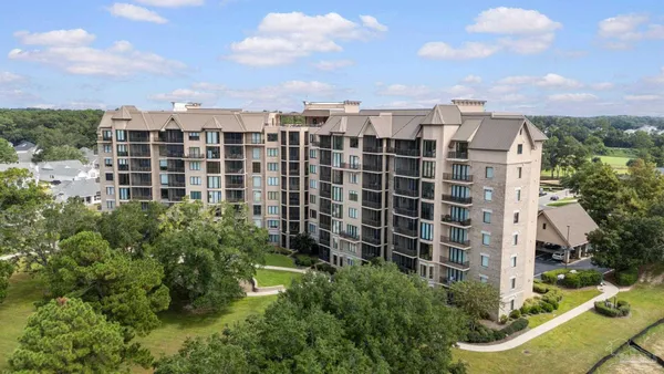 $699,900 | 18269 Colony Drive, Unit 106, Fairhope, AL 36532