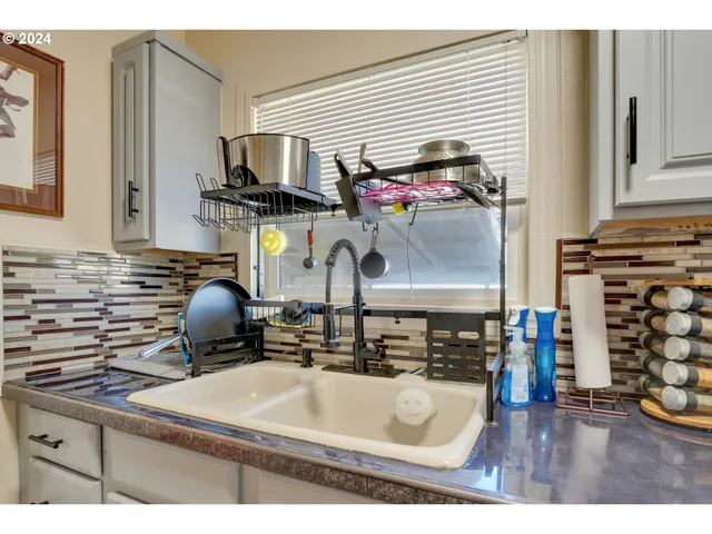 $559,000 | 5406 North Missouri Avenue, Portland, OR 97217