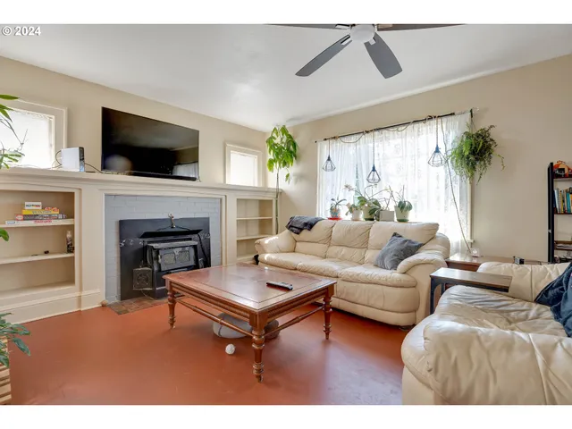 $559,000 | 5406 North Missouri Avenue, Portland, OR 97217