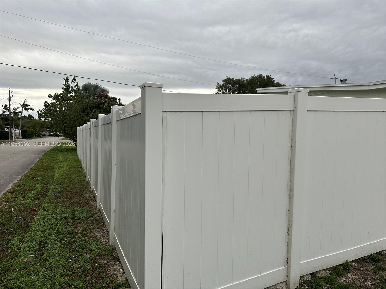 5700 Southwest 54th Terrace Davie, FL 33314 - Photo 36 of 49 a view of a backyard