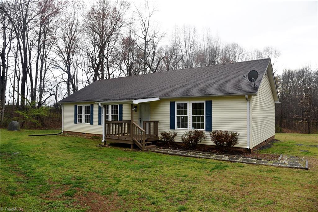 831 Wagner Road Mocksville, NC 27028 - Photo 1 of 16 Gallery Image 1