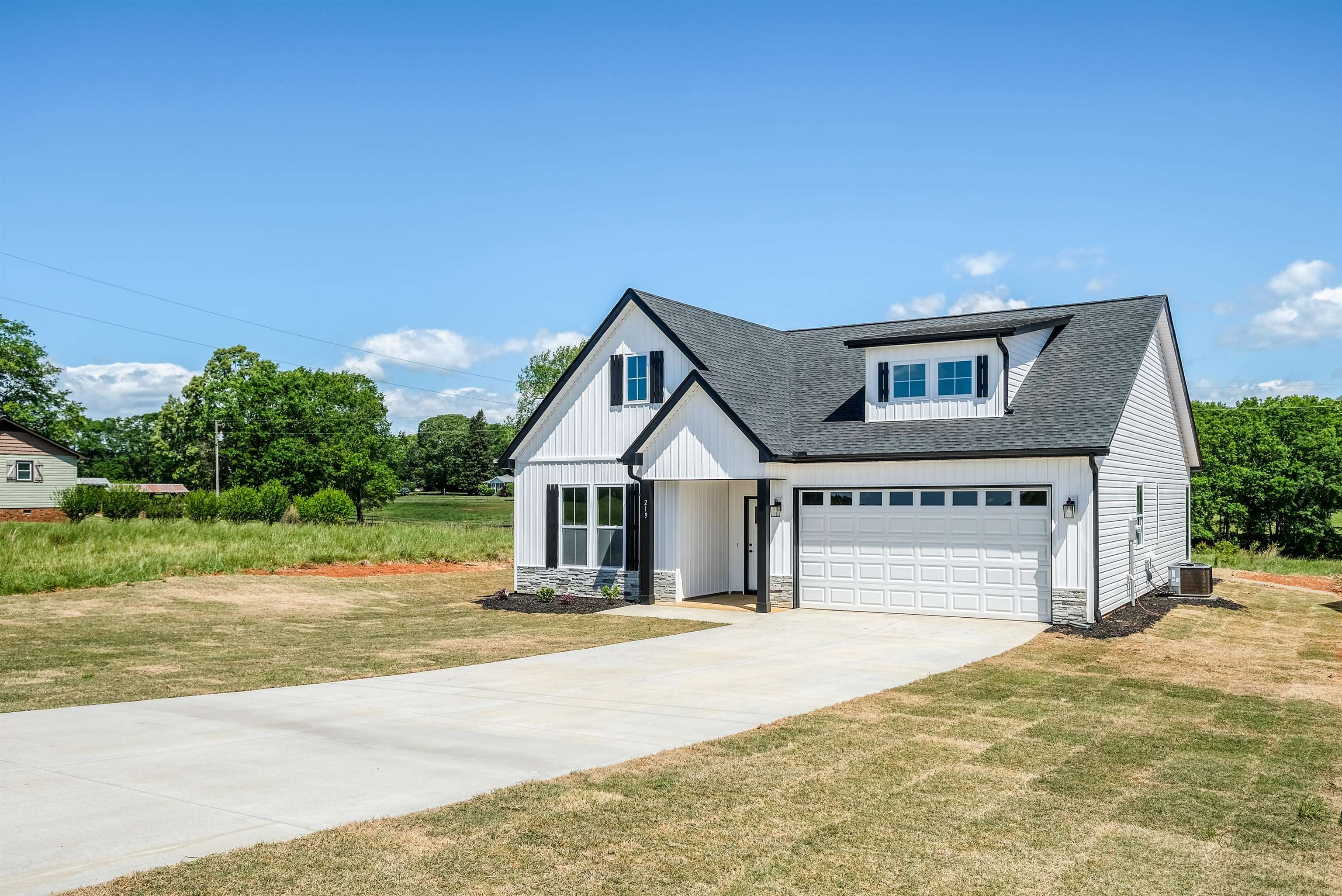 219 Williams Road Chesnee, SC 29323 - Photo 1 of 27 Gallery Image 1