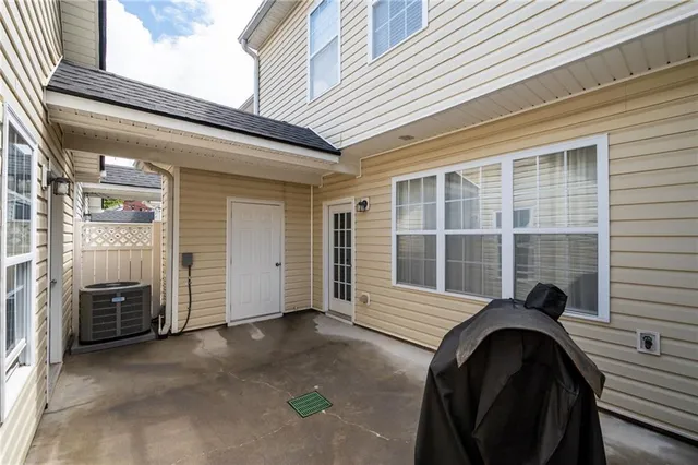 a view of a bedroom with furniture and roof deck