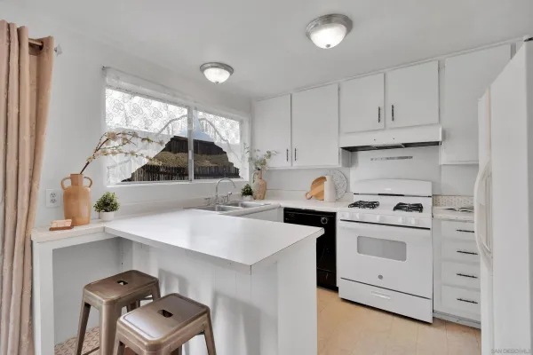 $740,000 | 8532 Carlton Oaks Drive, Santee, CA 92071