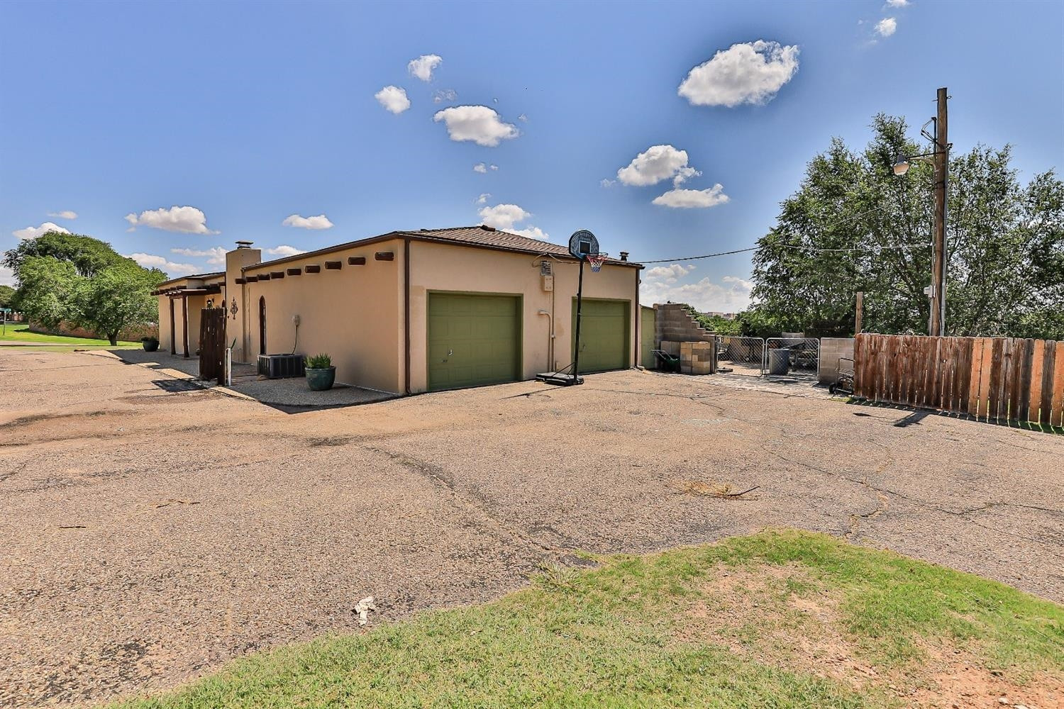 2404 North Ridge Road Lubbock, TX 79403 - Photo 50 of 50 Attached Two Car Garage
