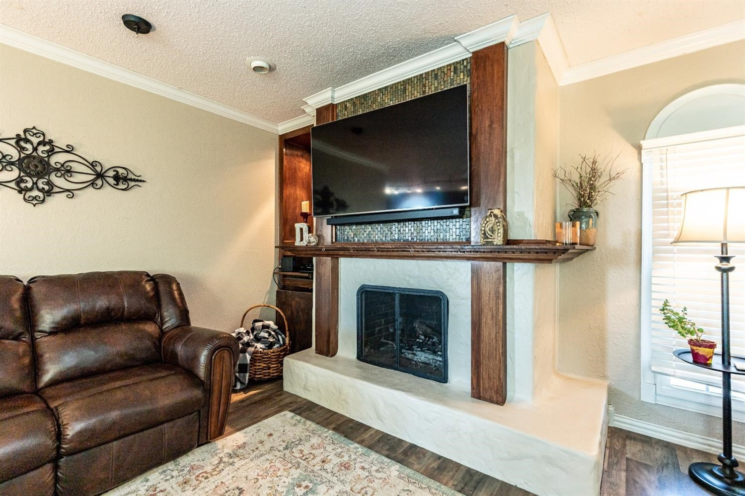 2404 North Ridge Road Lubbock, TX 79403 - Photo 10 of 50 Fireplace