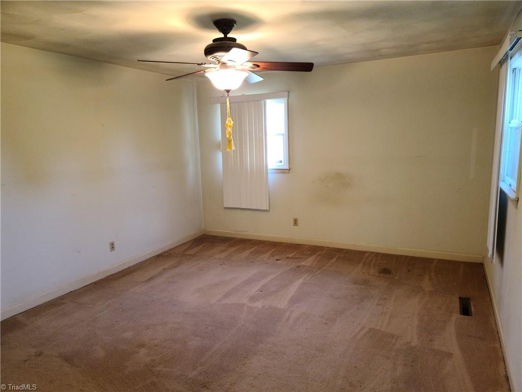 4862 Murray Road Winston-Salem, NC 27106 - Photo 9 of 22 Master Bedroom
