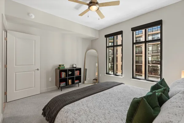 $2,883 | 2511 Willowick Road, Unit 716, Houston, TX 77027