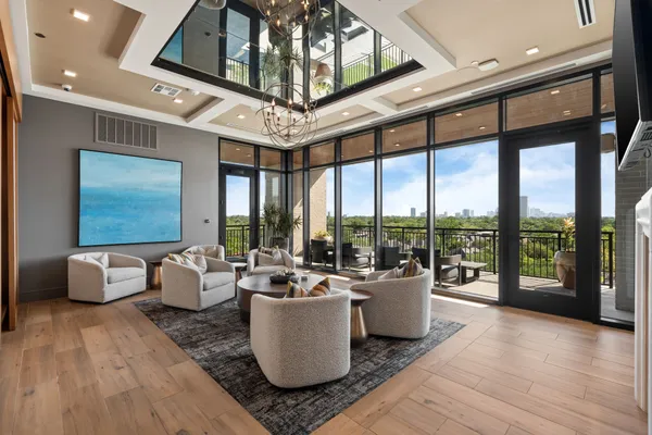 $2,817 | 2511 Willowick Road, Unit 716, Houston, TX 77027