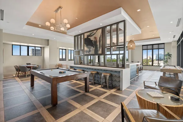 $2,817 | 2511 Willowick Road, Unit 716, Houston, TX 77027