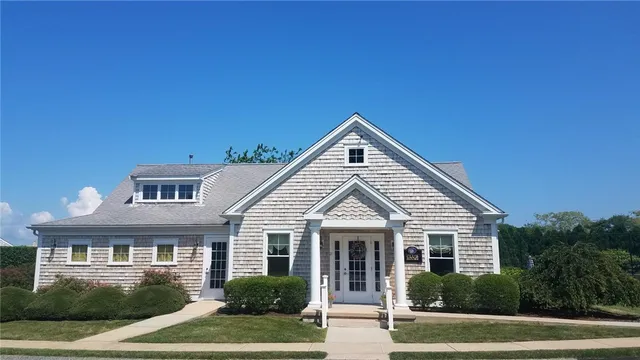 $3,200 | 27 Sanderling Way, Middletown, RI 02842