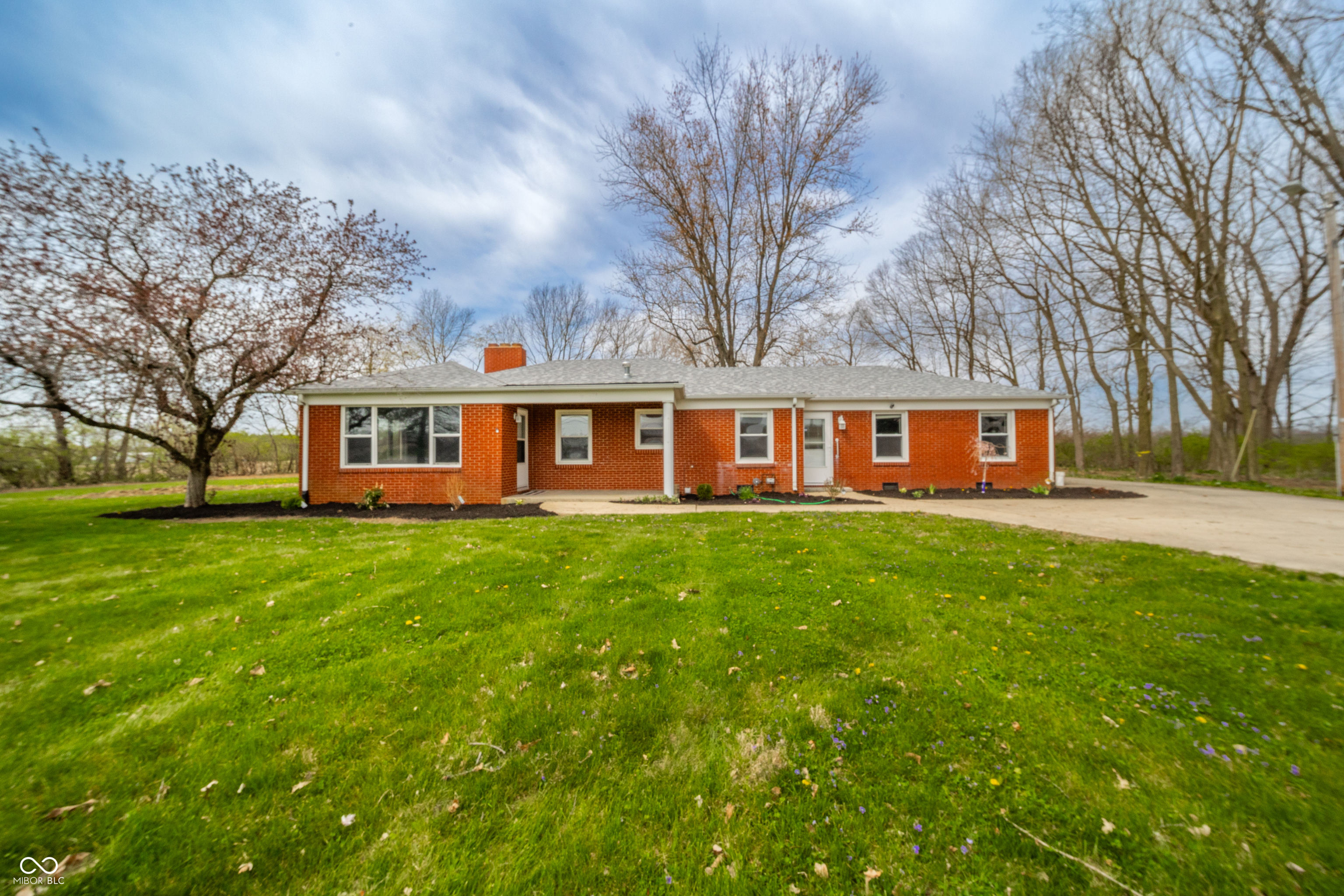 1911 North Rangeline Road Anderson, IN 46012 - Photo 2 of 43 Gallery Image 2