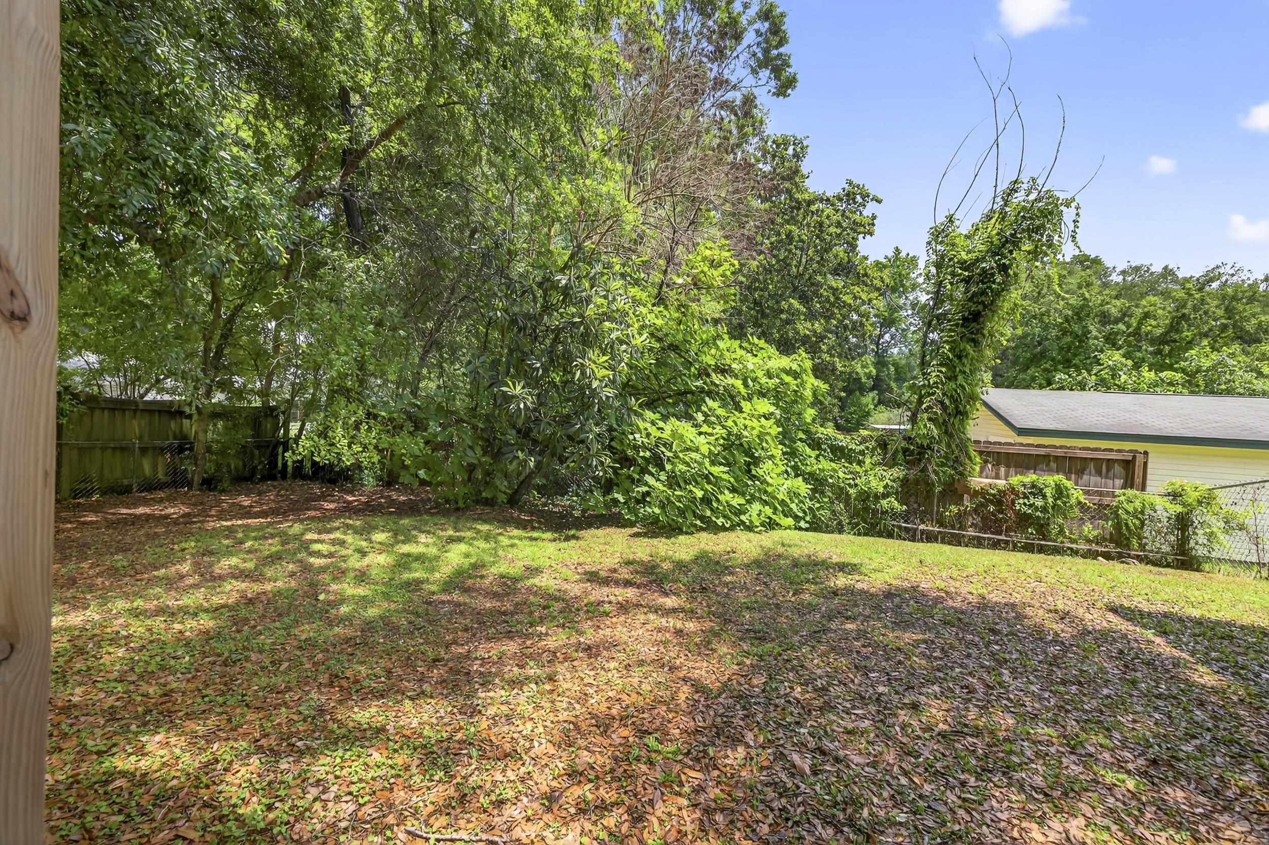 1816 Aaron Road Tallahassee, FL 32303 - Photo 6 of 41 Gallery Image 6