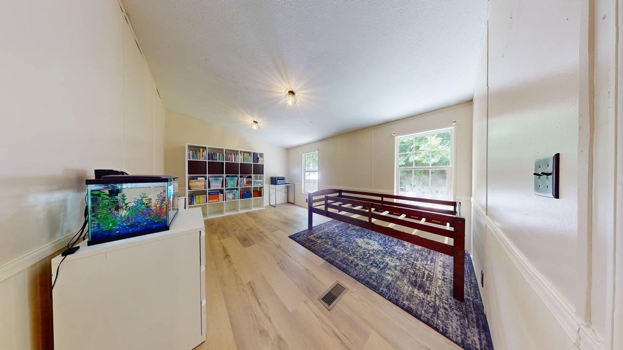 4805 Love Branch Road Hampshire, TN 38461 - Photo 12 of 31
