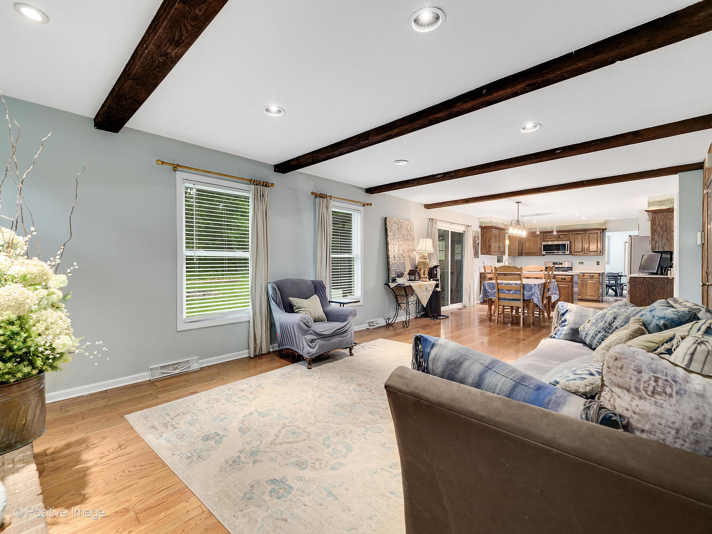 N412 Indian Knoll Road West Chicago, IL 60185 - Photo 15 of 25 a living room with furniture and a large window