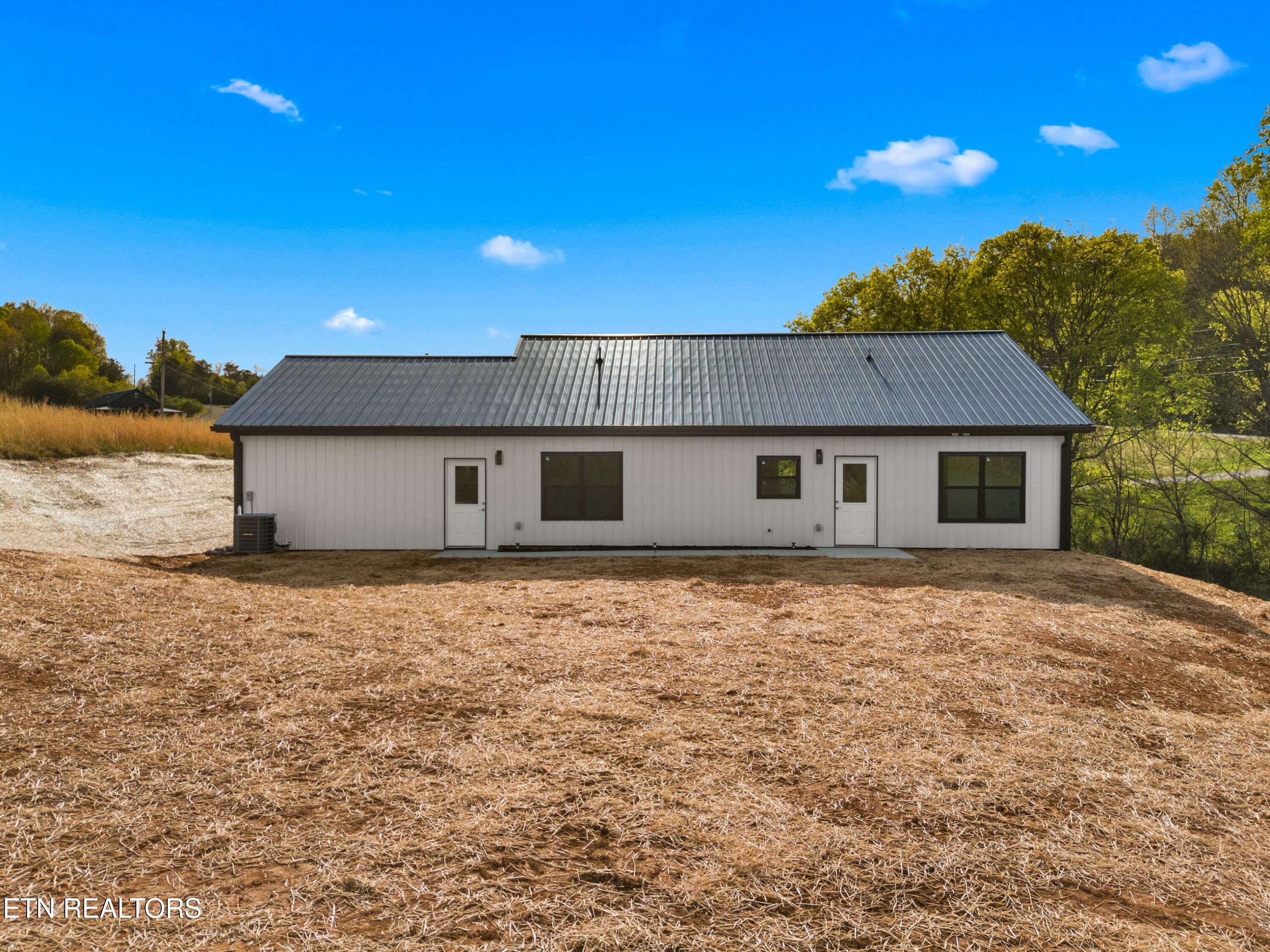 1503 Tranquil Trail Road Newport, TN 37821 - Photo 4 of 36 005-1503TranquilityTrlRd-Newport-SMALL