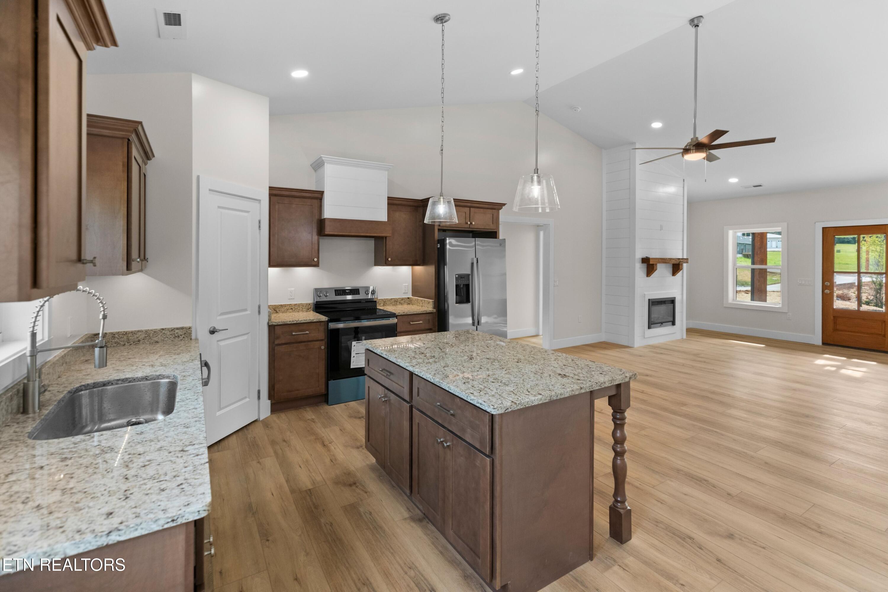 1503 Tranquil Trail Road Newport, TN 37821 - Photo 10 of 36 015-1503TranquilityTrlRd-Newport-SMALL