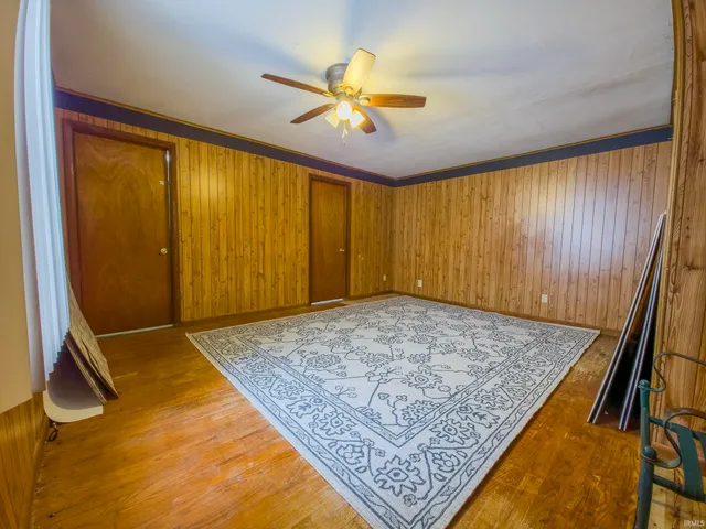 $89,900 | 2027 College Drive, Mount Carmel, IL 62863