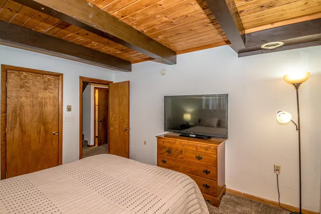 $475,000 | 25 Linderhof Strauss Road, Glen, NH 03838