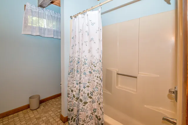 $475,000 | 25 Linderhof Strauss Road, Glen, NH 03838