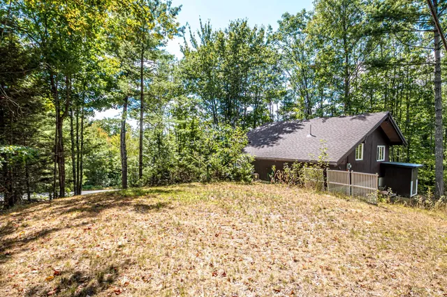 $475,000 | 25 Linderhof Strauss Road, Glen, NH 03838