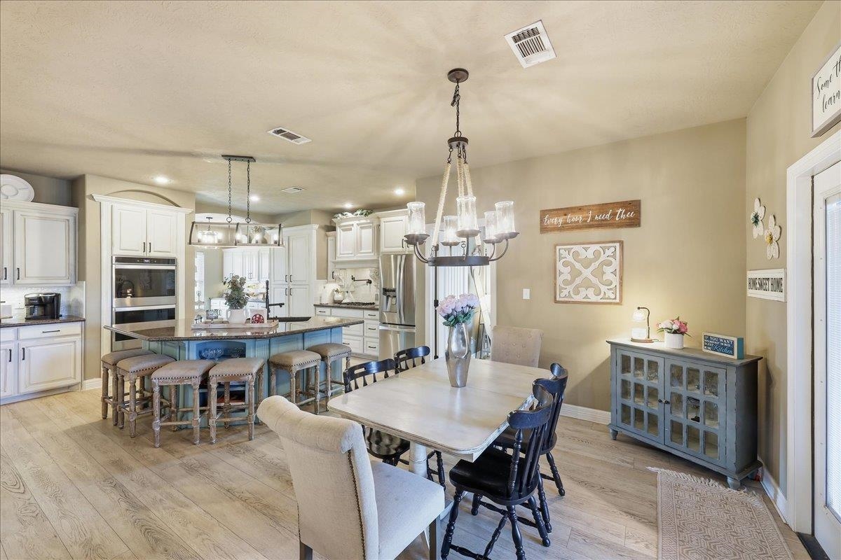 1615 Quail Run Beaumont, TX 77705 - Photo 17 of 49