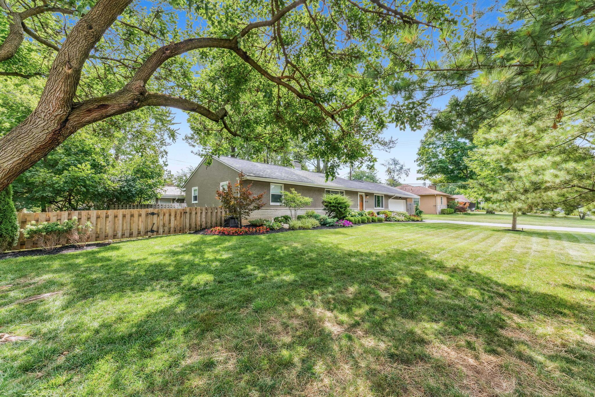 3550 Colchester Road Columbus, OH 43221 - Photo 49 of 51 49-web-or-mls-3550-colchester-rd
