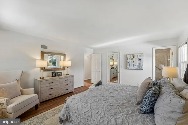 $1,375,000 | 7802 Birnam Wood Drive, McLean, VA 22102