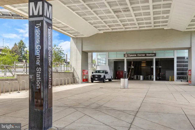 $1,375,000 | 7802 Birnam Wood Drive, McLean, VA 22102