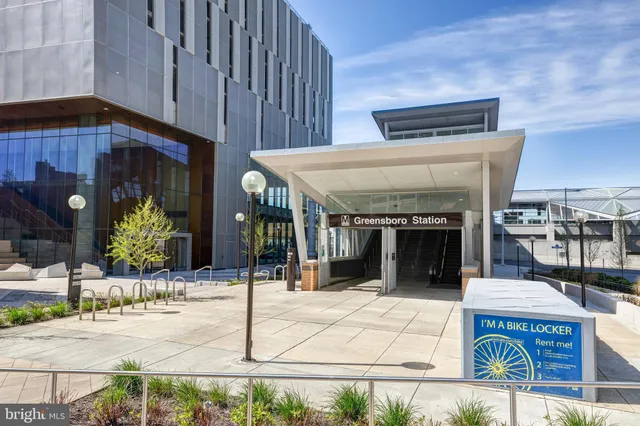 $1,375,000 | 7802 Birnam Wood Drive, McLean, VA 22102