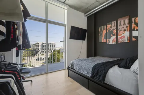 $2,500 | 2100 Van Buren Street, Unit 510, Hollywood, FL 33020