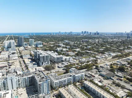 $2,500 | 2100 Van Buren Street, Unit 510, Hollywood, FL 33020