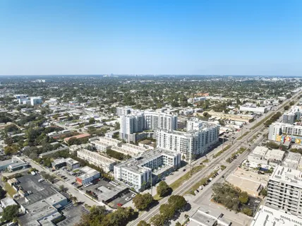 $2,500 | 2100 Van Buren Street, Unit 510, Hollywood, FL 33020