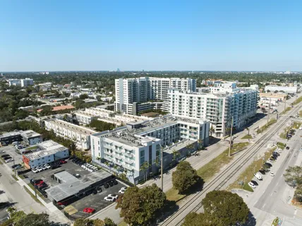 $2,500 | 2100 Van Buren Street, Unit 510, Hollywood, FL 33020