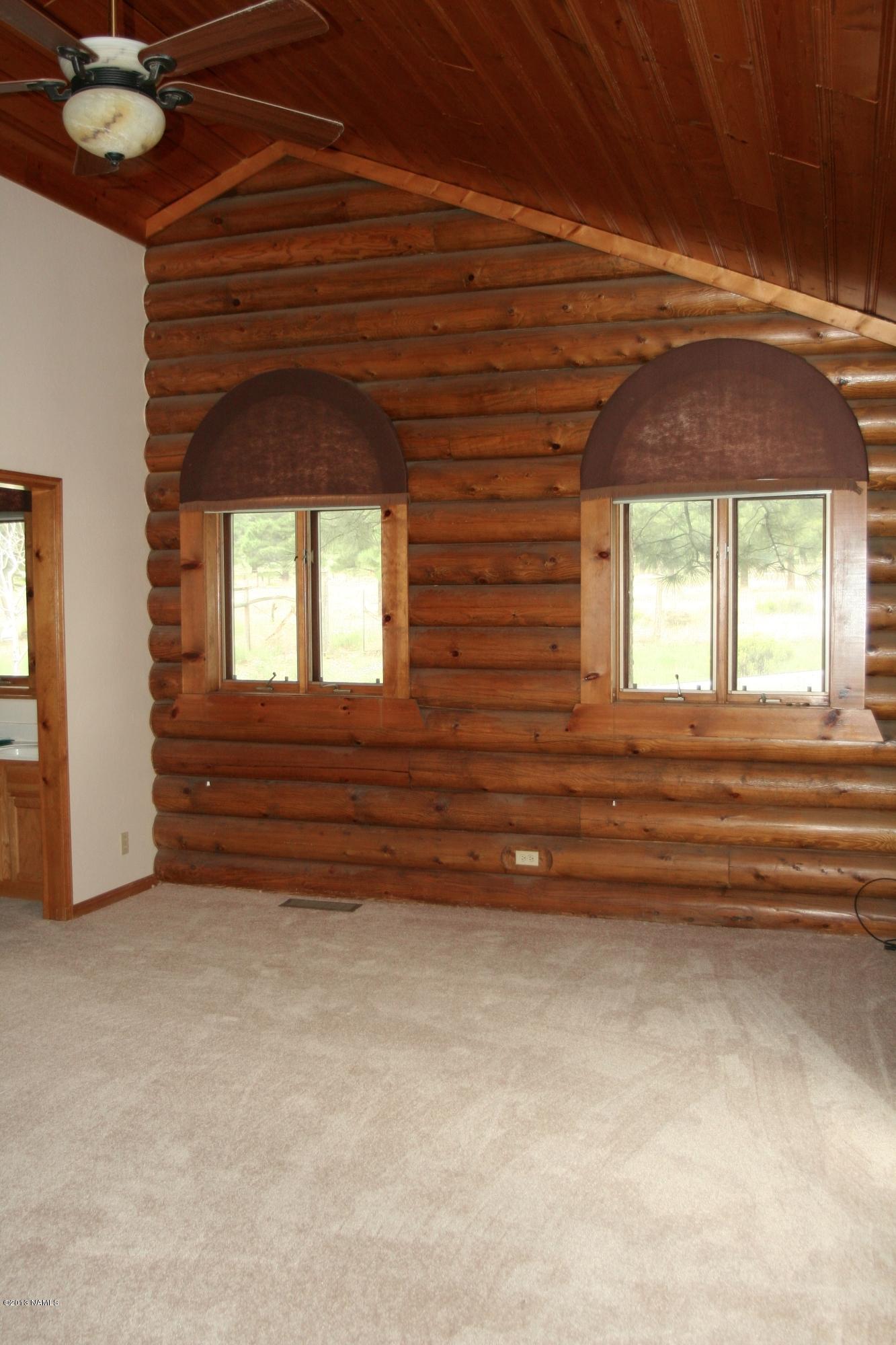 12290 North Eagle Road Flagstaff, AZ 86004 - Photo 27 of 52 Master Bedroom 3