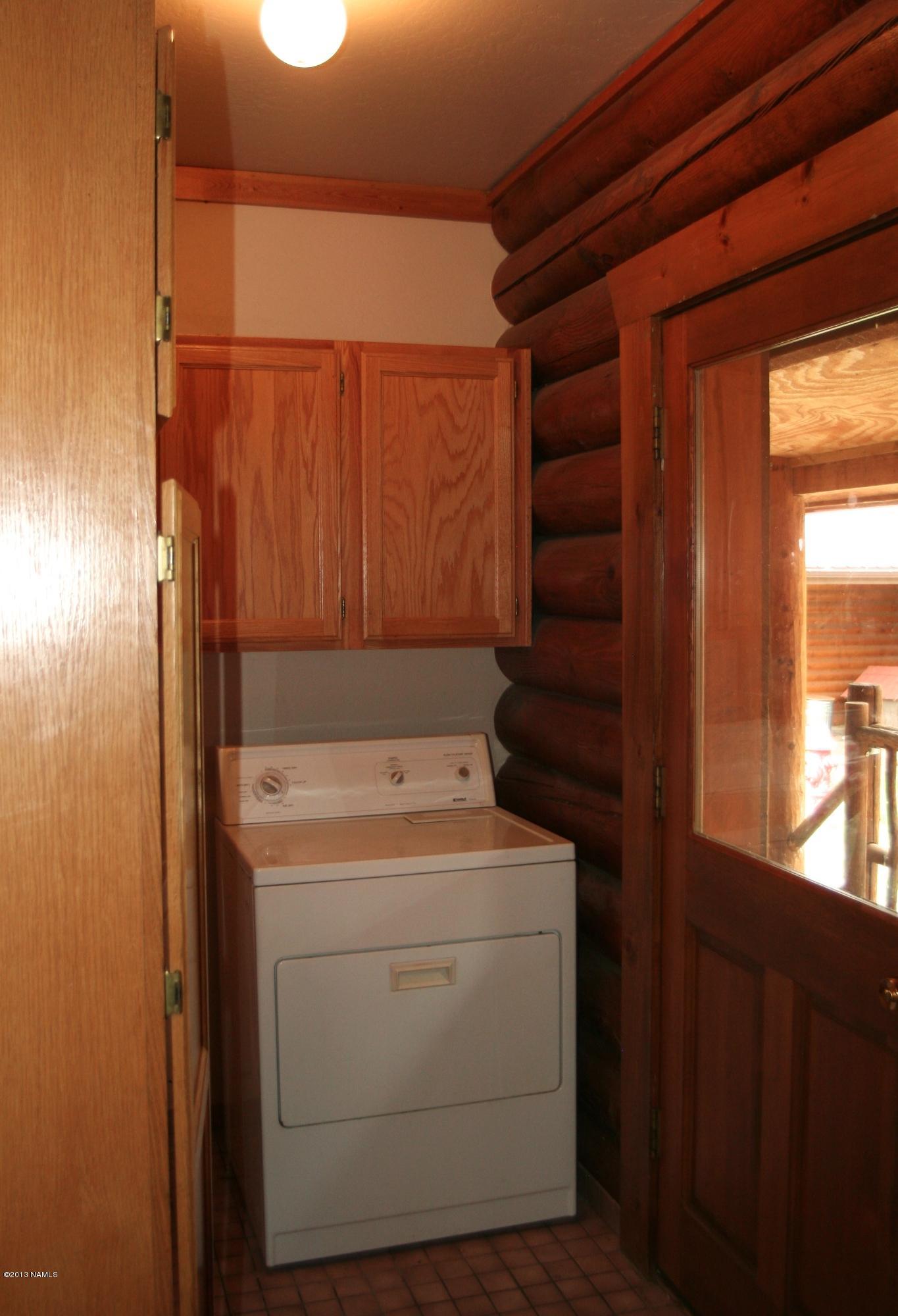 12290 North Eagle Road Flagstaff, AZ 86004 - Photo 49 of 52 Laundry Room