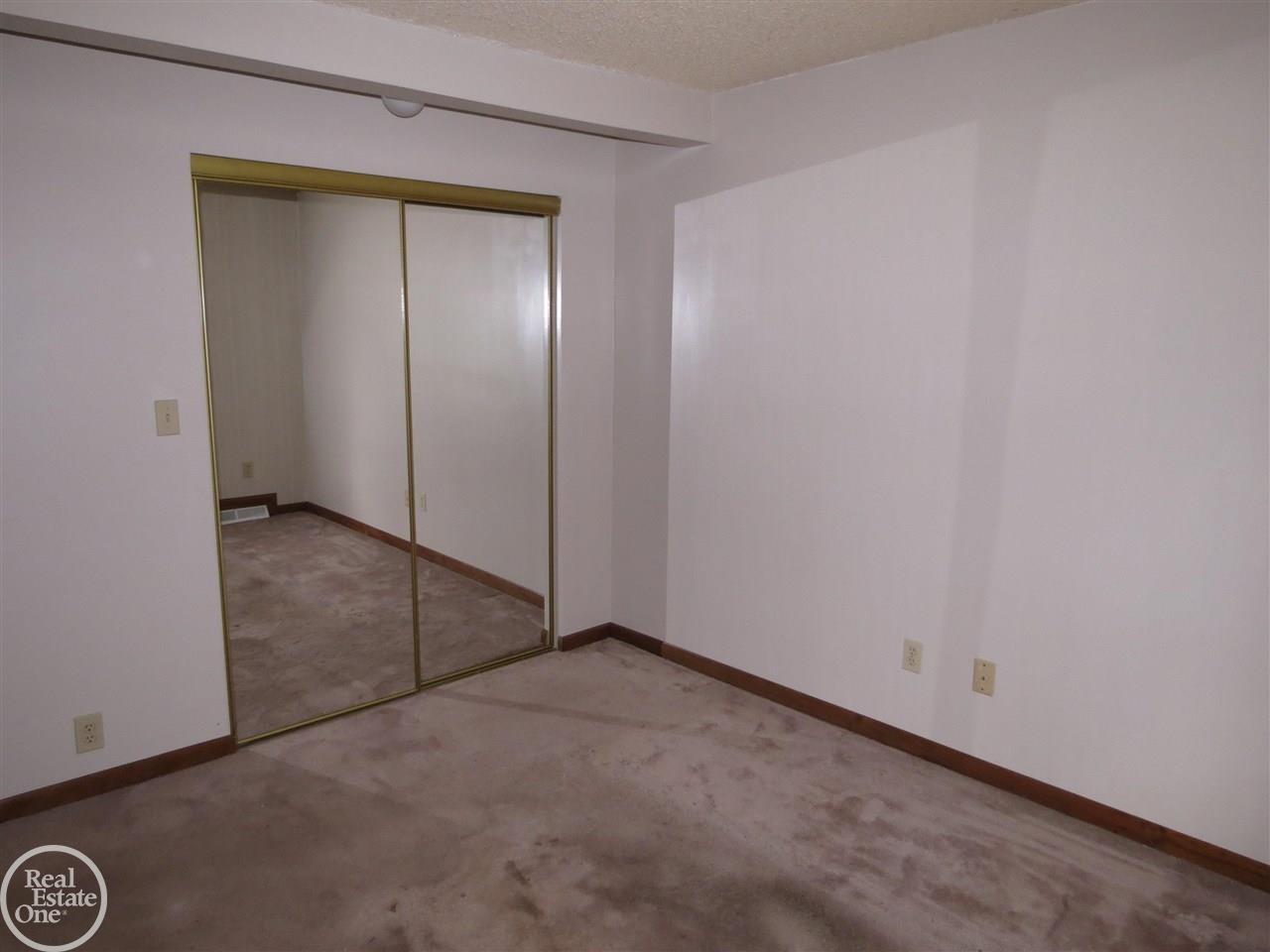 3530 Alida Avenue Rochester Hills, MI 48309 - Photo 20 of 55