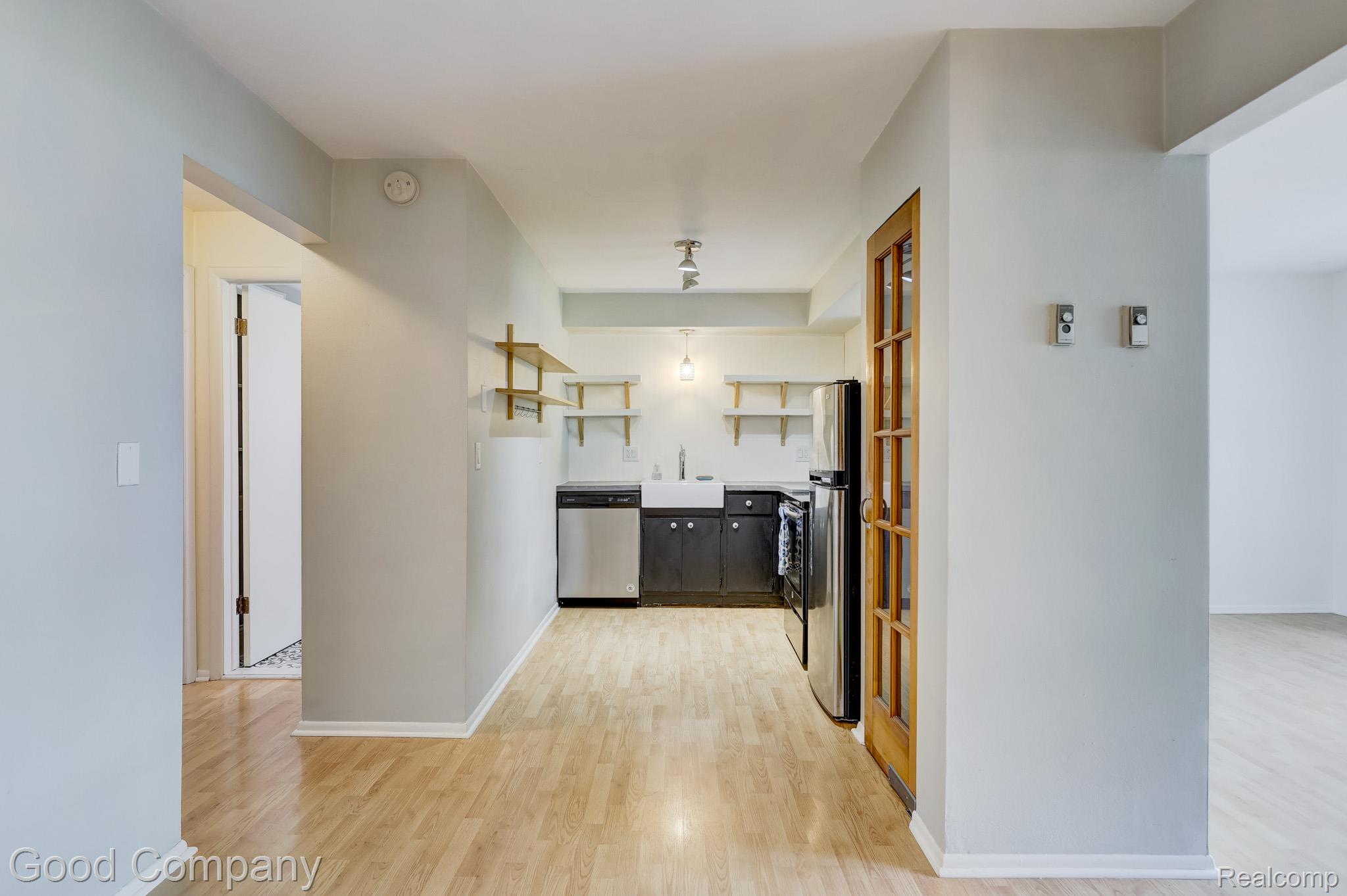 4345 Crooks Road, Unit 4 Royal Oak, MI 48073 - Photo 10 of 35 4345 Crooks Rd. #4-10.jpg