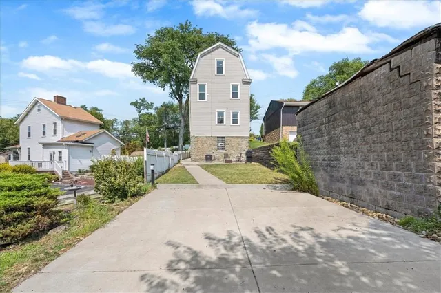 $225,000 | 1329 Colescott Street, Pittsburgh, PA 15205