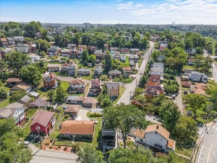 $225,000 | 1329 Colescott Street, Pittsburgh, PA 15205