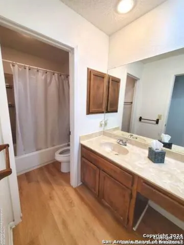 $220,000 | 2255 Thousand Oaks, Unit 605, San Antonio, TX 78232