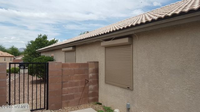 2329 North Silverbell Road Tucson, AZ 85745 - Photo 9 of 10