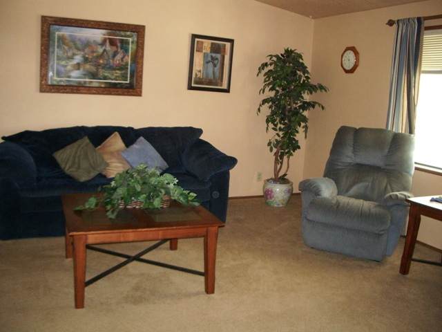 37415 North Valley Road Chattaroy, WA 99003 - Photo 6 of 9